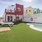 Galera Boutique Art With Private Pools, Free Wifi & Bbq, By Amazzzing Travel 别墅 *