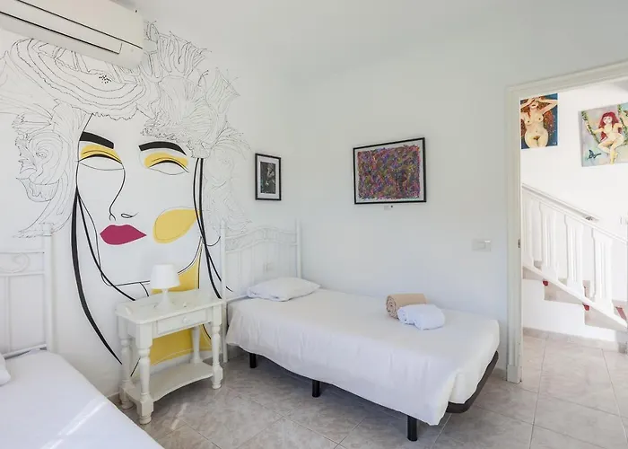 וילה Galera Boutique Art With Private Pools, Free Wifi & Bbq, By Amazzzing Travel קורלחו