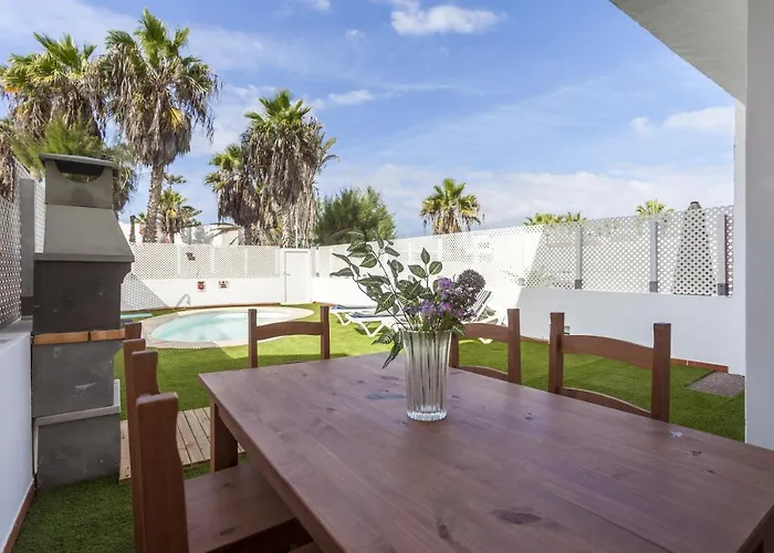 וילה Galera Boutique Art With Private Pools, Free Wifi & Bbq, By Amazzzing Travel *