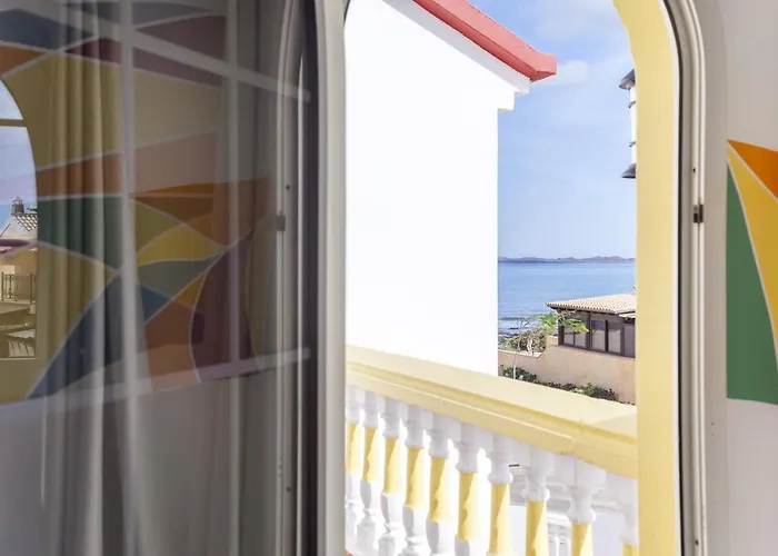 Galera Boutique Art With Private Pools, Free Wifi & Bbq, By Amazzzing Travel * קורלחו