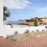 Galera Boutique Art With Private Pools, Free Wifi & Bbq, By Amazzzing Travel Villa