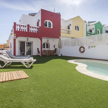 Galera Boutique Art With Private Pools, Free Wifi & Bbq, By Amazzzing Travel Willa *
