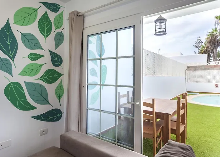 Galera Boutique Art With Private Pools, Free Wifi & Bbq, By Amazzzing Travel