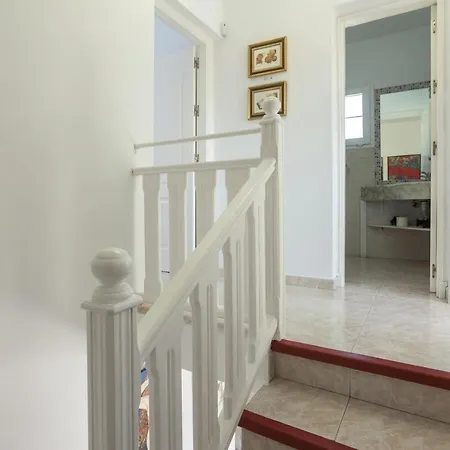 Galera Boutique Art With Private Pools, Free Wifi & Bbq, By Amazzzing Travel 빌라