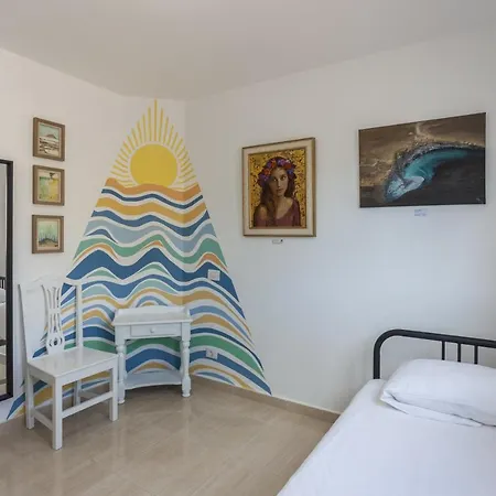 빌라 Galera Boutique Art With Private Pools, Free Wifi & Bbq, By Amazzzing Travel