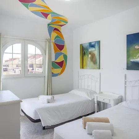 Galera Boutique Art With Private Pools, Free Wifi & Bbq, By Amazzzing Travel