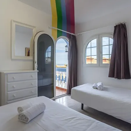 Galera Boutique Art With Private Pools, Free Wifi & Bbq, By Amazzzing Travel 빌라