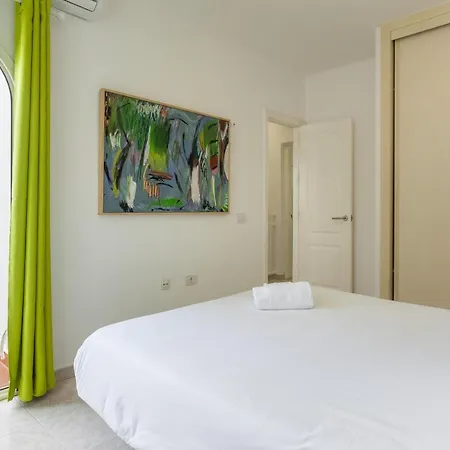 Galera Boutique Art With Private Pools, Free Wifi & Bbq, By Amazzzing Travel كوراليهو