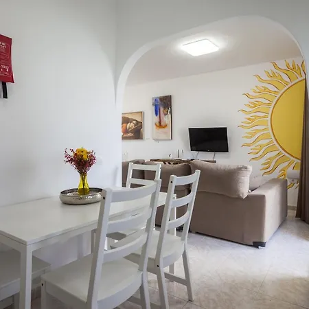 Galera Boutique Art With Private Pools, Free Wifi & Bbq, By Amazzzing Travel كوراليهو