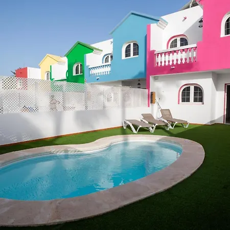 Villa Galera Boutique Art With Private Pools, Free Wifi & Bbq, By Amazzzing Travel Corralejo
