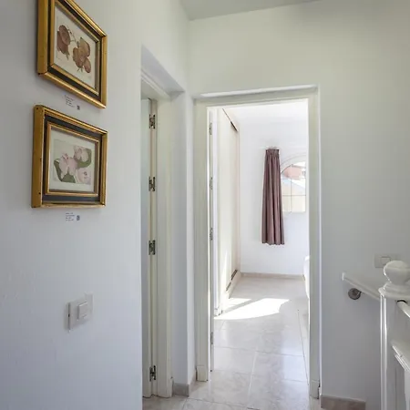 Villa Galera Boutique Art With Private Pools, Free Wifi & Bbq, By Amazzzing Travel Corralejo